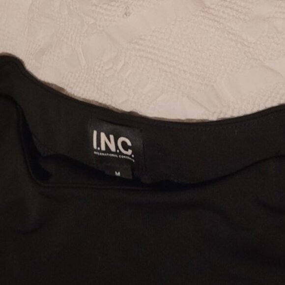 *New With Tags* Black INC Top - Size Med - Picture 3 of 3